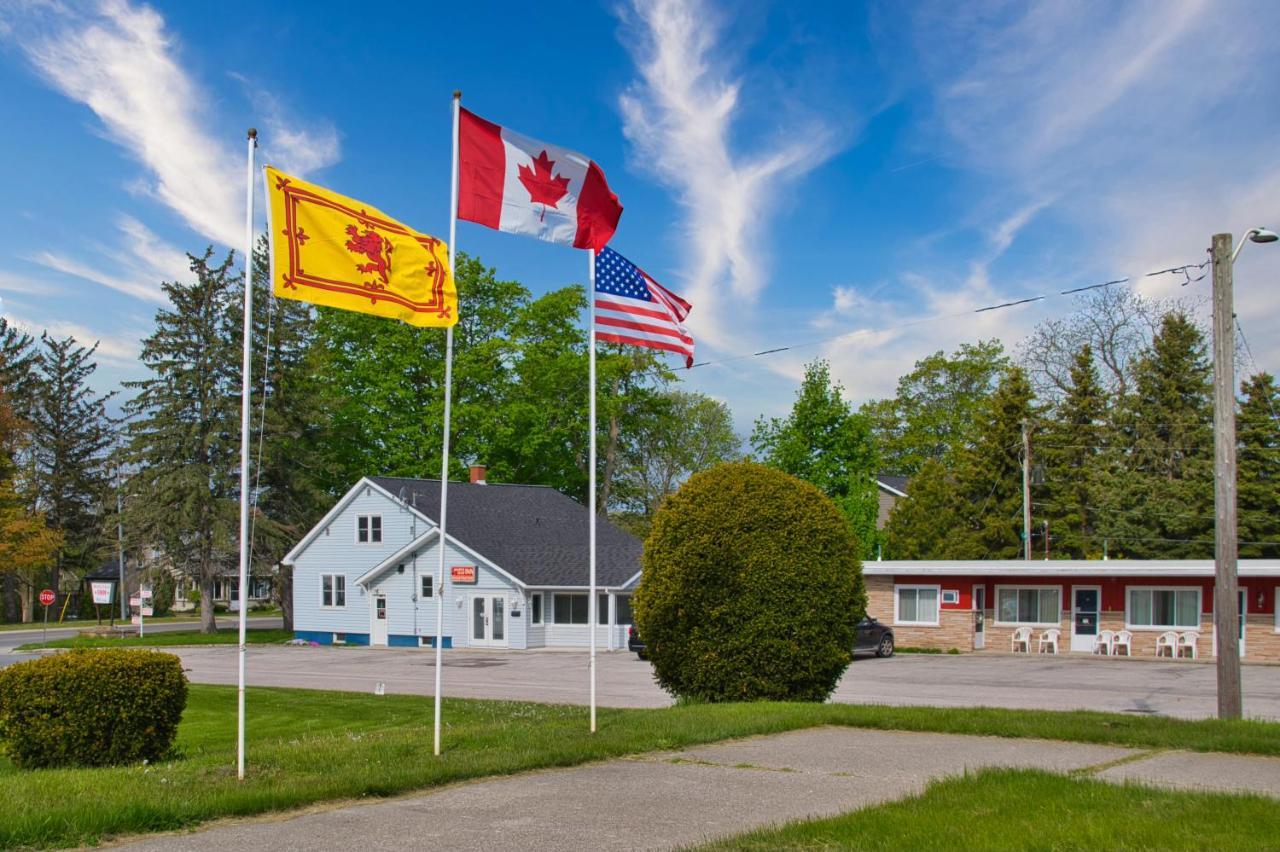 Maple Leaf Inn & Suites Kincardine Zewnętrze zdjęcie