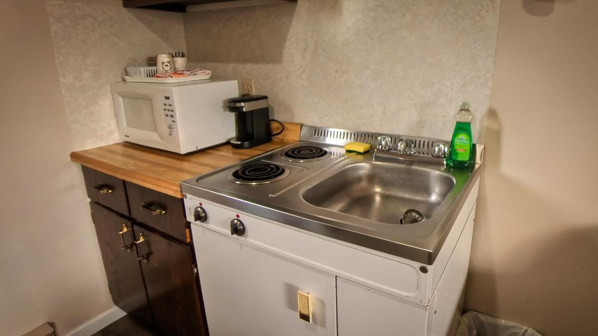 Maple Leaf Inn & Suites Kincardine Zewnętrze zdjęcie