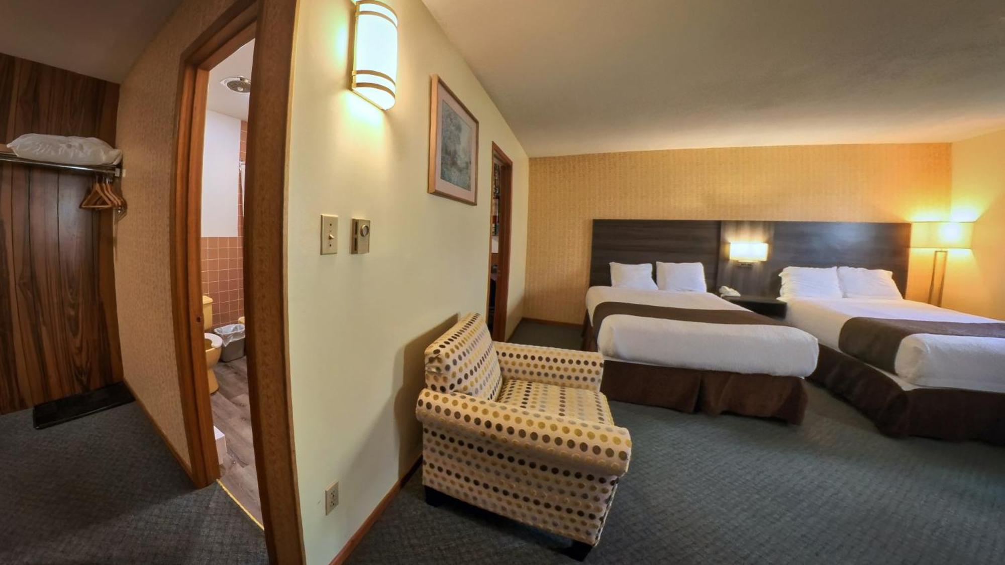 Maple Leaf Inn & Suites Kincardine Zewnętrze zdjęcie